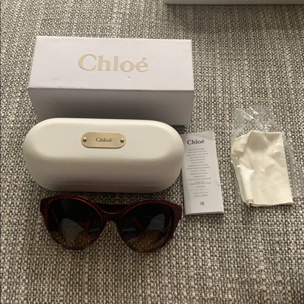 Women’s Chloe sunglasses